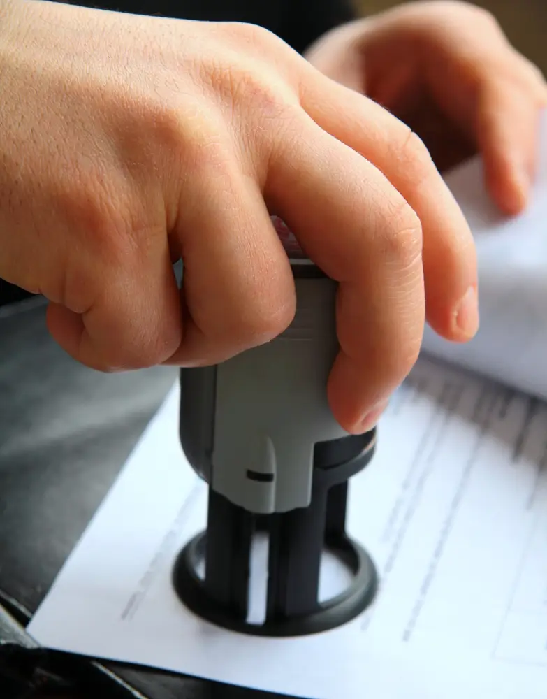 עורך דין נוטריון בקריות